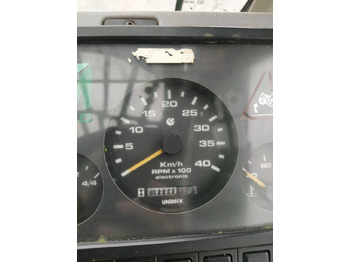 Teleskopski rukovatelj Merlo 38.12: slika Teleskopski rukovatelj Merlo 38.12