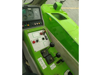 Teleskopski rukovatelj Merlo 38.12: slika Teleskopski rukovatelj Merlo 38.12