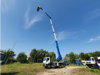 Kamion, Kamion s kranom Iveco Eurocargo ML 180 E 24 - Bizocchi KJF 320 lifting basket 32 m: slika Kamion, Kamion s kranom Iveco Eurocargo ML 180 E 24 - Bizocchi KJF 320 lifting basket 32 m