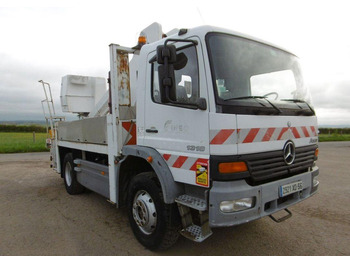 Kamion, Kamion s kranom Mercedes-Benz Atego 1318 Nacelle - Lifting basket truck: slika Kamion, Kamion s kranom Mercedes-Benz Atego 1318 Nacelle - Lifting basket truck Kamion, Kamion s kranom Mercedes-Benz Atego 1318 Nacelle - Lifting basket truck: slika Kamion, Kamion s kranom Mercedes-Benz Atego 1318 Nacelle - Lifting basket truck