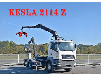 Kamion s kukastom dizalicom MAN TGS 26.360