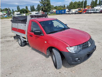 Mali kamion kiper MITSUBISHI L200