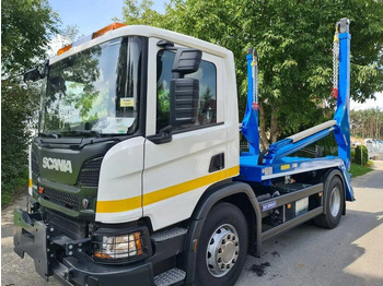 Utovarivač s proklizavajućim upravljanjem SCANIA P 280