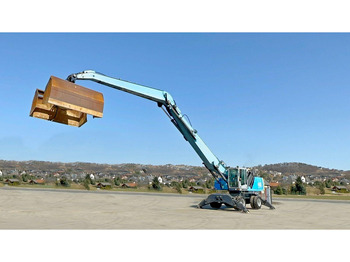 Bager na kotačima TEREX