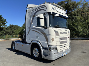 Tegljač SCANIA R 450