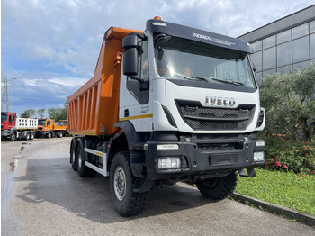 Kiper IVECO Trakker