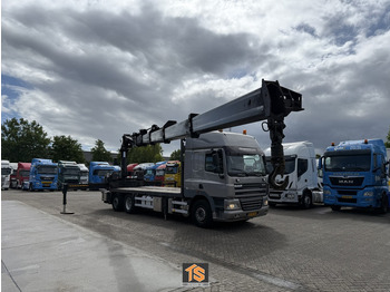 Kamion s kranom DAF CF 85 460