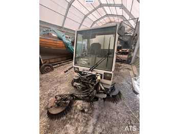 Cestovna čistilica Bucher K-1700: slika Cestovna čistilica Bucher K-1700 Cestovna čistilica Bucher K-1700: slika Cestovna čistilica Bucher K-1700