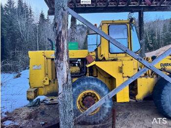 Utovarivač na kotačima Clark 75B: slika Utovarivač na kotačima Clark 75B Utovarivač na kotačima Clark 75B: slika Utovarivač na kotačima Clark 75B