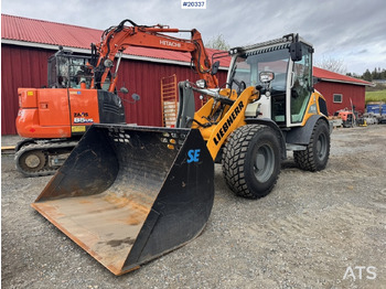 Utovarivač na kotačima LIEBHERR L 506