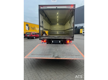 Kamion sandučar Scania P250: slika Kamion sandučar Scania P250