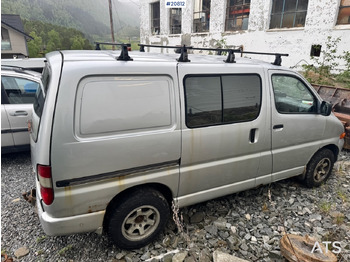 Furgon Toyota Hiace: slika Furgon Toyota Hiace