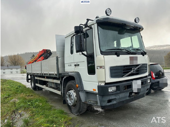 Kamion s kranom VOLVO