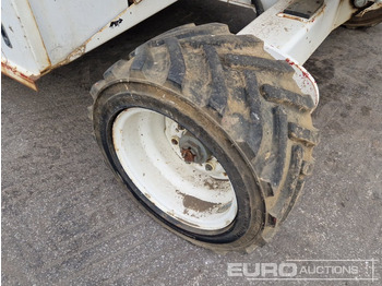 Škarasta podizna platforma 2013 JLG MEC3084RT: slika Škarasta podizna platforma 2013 JLG MEC3084RT Škarasta podizna platforma 2013 JLG MEC3084RT: slika Škarasta podizna platforma 2013 JLG MEC3084RT