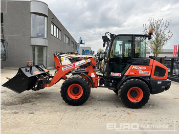Utovarivač na kotačima KUBOTA R065