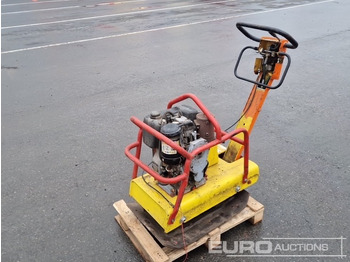 Stroj za asfaltiranje DYNAPAC