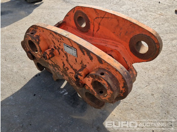 Brza spojka Hydraulic QH Twinlock, Pin 80/80mm, to suit 20-25 Ton Excavator (CAT 320B): slika Brza spojka Hydraulic QH Twinlock, Pin 80/80mm, to suit 20-25 Ton Excavator (CAT 320B)