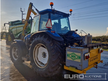 Traktor New Holland TS100: slika Traktor New Holland TS100