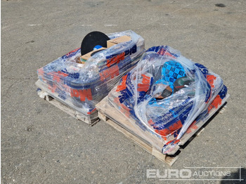 Građevinska oprema Pallet of Grinder Disks (2 of) / Palet de Discos de Corte y Desgaste: slika Građevinska oprema Pallet of Grinder Disks (2 of) / Palet de Discos de Corte y Desgaste