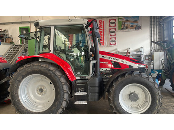 Traktor MASSEY FERGUSON 100 series