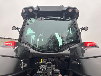 Novi Traktor Valtra T235 V 2A1: slika Novi Traktor Valtra T235 V 2A1