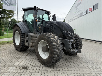 Traktor VALTRA T254