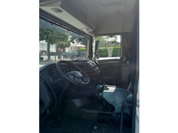 Kabina i unutrašnjost za Kamion DAF XF106: slika Kabina i unutrašnjost za Kamion DAF XF106 Kabina i unutrašnjost za Kamion DAF XF106: slika Kabina i unutrašnjost za Kamion DAF XF106