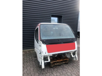 Kabina i unutrašnjost MITSUBISHI