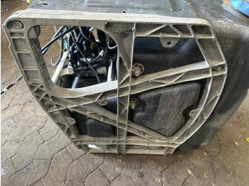 Sustav goriva za Kamion VOLVO ADBLUE TANK COMPLETE WITH PUMP 21645367: slika Sustav goriva za Kamion VOLVO ADBLUE TANK COMPLETE WITH PUMP 21645367