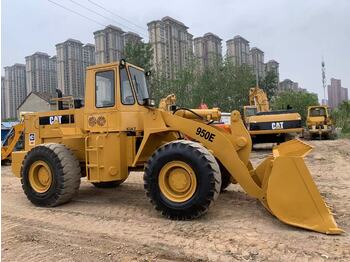 Utovarivač na kotačima CATERPILLAR 950E