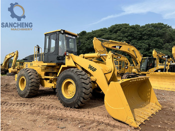 Utovarivač na kotačima CATERPILLAR 966F