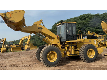 Utovarivač na kotačima CATERPILLAR 966F: slika Utovarivač na kotačima CATERPILLAR 966F