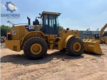 Utovarivač na kotačima CATERPILLAR 980H