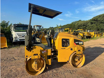 Zakup CATERPILLAR CB24B CATERPILLAR CB24B: slika Zakup CATERPILLAR CB24B CATERPILLAR CB24B