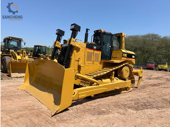 Buldožer CATERPILLAR D8R: slika Buldožer CATERPILLAR D8R