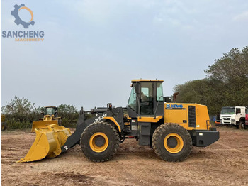 Utovarivač na kotačima XCMG LW500F