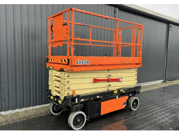 Škarasta podizna platforma JLG