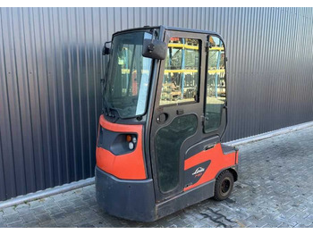 Vučni traktor LINDE P60