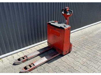 Paletni viličar LINDE T16