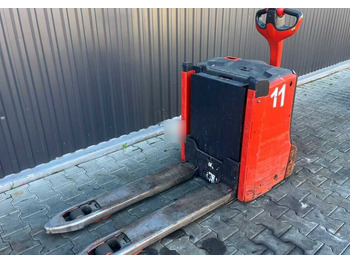 Paletni viličar LINDE T16