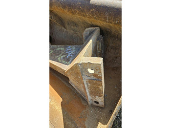 Korpa Mecalac 12MXT: slika Korpa Mecalac 12MXT