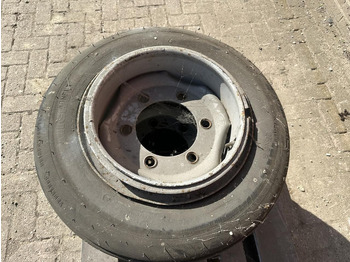 Gume i felge 3 Banden 26x 6.6 - Gebruikt: slika Gume i felge 3 Banden 26x 6.6 - Gebruikt Gume i felge 3 Banden 26x 6.6 - Gebruikt: slika Gume i felge 3 Banden 26x 6.6 - Gebruikt