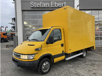 Dostavno vozilo sa zatvorenim sandukom IVECO Daily 50C17