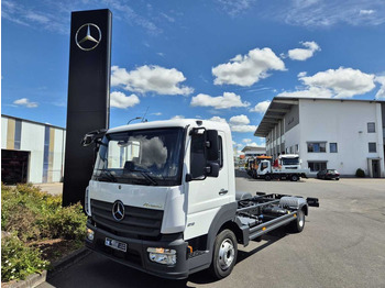 Kamion-šasija MERCEDES-BENZ Atego 818
