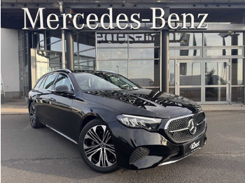 Automobil MERCEDES-BENZ