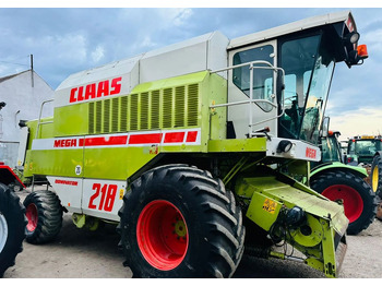 Kombajn za žetvu CLAAS Mega