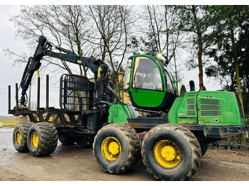 Forvarder John Deere 1910E: slika Forvarder John Deere 1910E