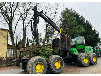 Forvarder John Deere 1910E: slika Forvarder John Deere 1910E