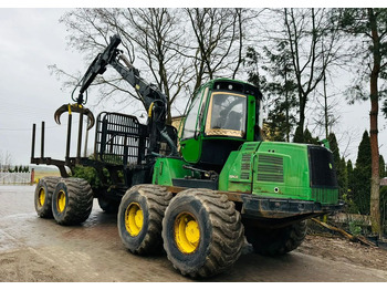 Forvarder John Deere 1910E: slika Forvarder John Deere 1910E