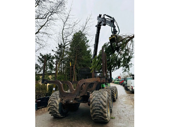 Forvarder John Deere 1910E: slika Forvarder John Deere 1910E